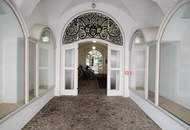 Elegante Loft-Wohnung mit Stuckdecken &amp; Intarsientüren