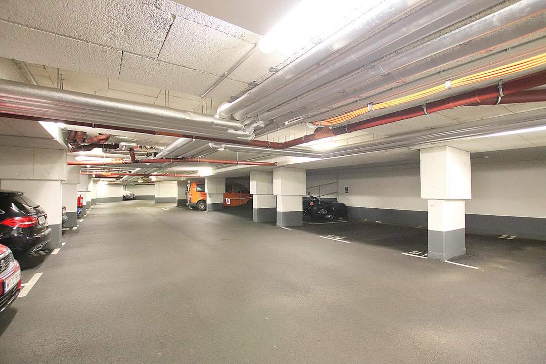 Garagenplatz/ KFZ - Tiefgarage - Stellplatz einzeln Nähe Bahnhof Meidling Philadelphiabrücke UNBEFRISTET