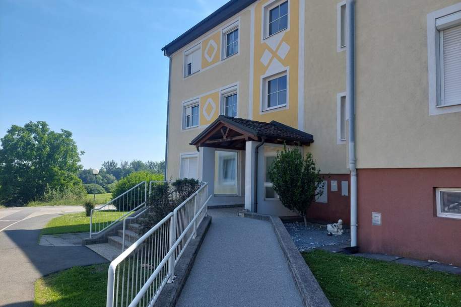 Gepflegte Eigentumswohnung mit Burgblick, Komfort und kurzen Wegen, Wohnung-kauf, 159.000,€, 7540 Güssing