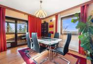 Sonnenhang trifft auf Weitblick! Großzügiges Einfamilienhaus in begehrter Lage von Langaberg