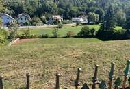 Baugrund mit Berg- &amp; Grünblick