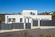 Neuwertiges Niedrigenergiehaus mit maximaler Flexibilität - Pool, Sauna und Dachterrasse inklusive!