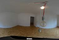 Zentral begehbare Wohnung mit hofseitiger Loggia in ruhiger Gersthofer Lage!