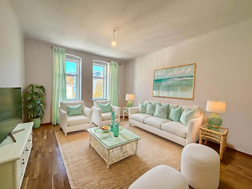 Entzückende und helle 3- Zimmer Wohnung!