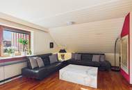 Zweistöckige Dachgeschosswohnung mit 5 Zimmern