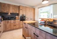 Modernes Niedrigenergie-Einfamilienhaus mit Garten und sonniger Terrasse – ideal für Familien!