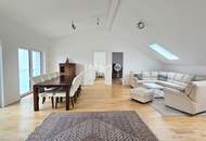 Zeitlose Architektur trifft Großzügigkeit - Designvilla mit Indoor-Pool und Einliegeroption