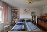 RARITÄT: HISTORISCHES WOHNJUWEL IN ATEMBERAUBENDER RUHELAGE MIT SCHÖNER AUSSICHT DIREKT AM WALDRAND IM NAHBEREICH VON WIEN UND KORNEUBURG