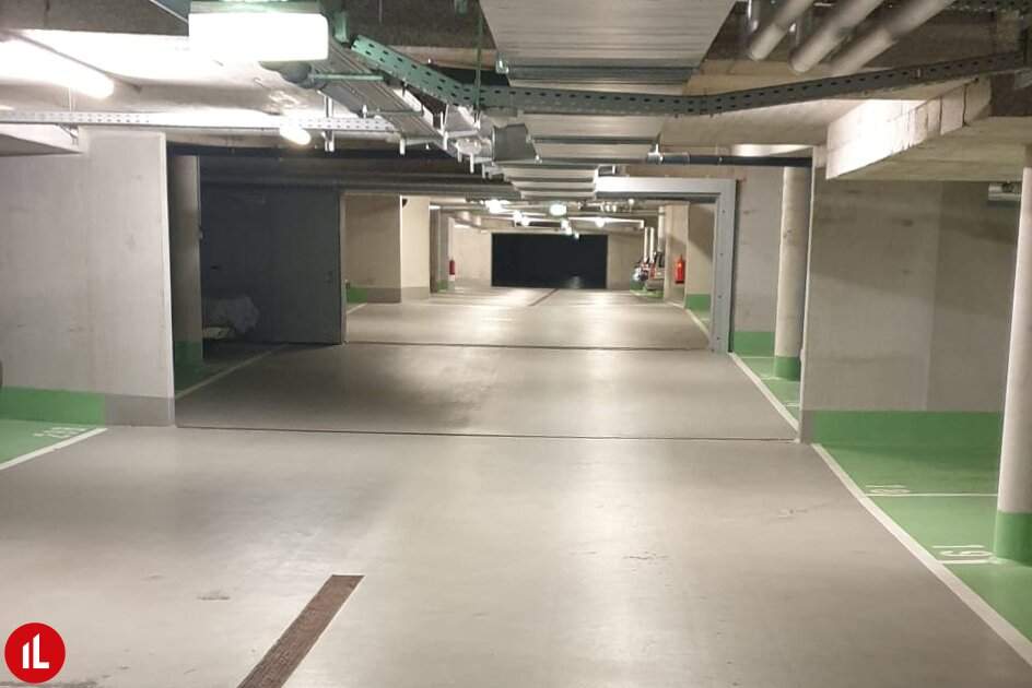 Parkgarage - Alanovaplatz 1, 2320 Schwechat