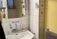 Unbefristet vermietet - Lagezuschlag zu verrechnen - provisionsfrei für den Käufer - Bitte Text lesen für mehr Details!