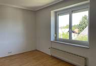 ***OPEN HOUSE Donnerstag, 2. Oktober 2025 16 - 17 Uhr***Gemütliche Eigentumswohnung mit Kachelofen