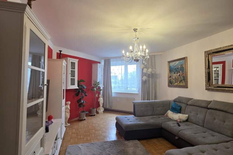 Geräumige 3-Zimmer-Wohnung mit toller Aufteilung und guter Infrastruktur in Linz/Wegscheid - Eigener TG-Abstellplatz - ACHTUNG Mietvertrag wird auf 10 Jahre befristet abgeschlossen!, Wohnung-miete, 934,68,€, 4030 Linz(Stadt)