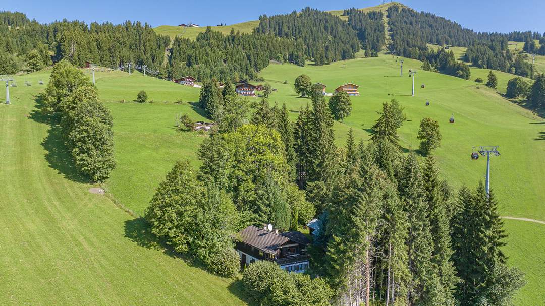 Berghütte in unverbaubarer Alleinlage - touristisch vermietbar
