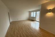 Teilsanierte 3,5-Zimmer-Mietwohnung mit Balkon nahe dem Zentrum +++ Knittelfelds +++