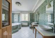 Villa mit Nebengebäude und Pool in Top-Ruhelage
