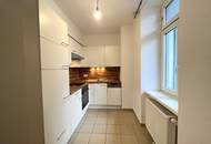 Stadtrand trifft City: Helle 2-Zimmer-Wohnung mit Loggia nahe Wienerberg