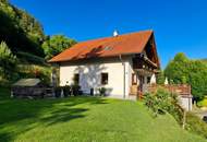 Gepflegtes Familienhaus, energieeffiziente Bauweise, Doppelgarage, Erdwärmeheizung