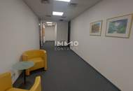 Großzügiges Büro 400m² mit Klimaanlage, Aufzug & Stadtblick in Krems – top Lage!