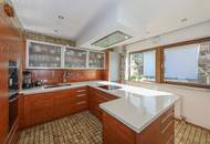 Landhaus mit Bergblick in zentrumsnaher Ruhelage