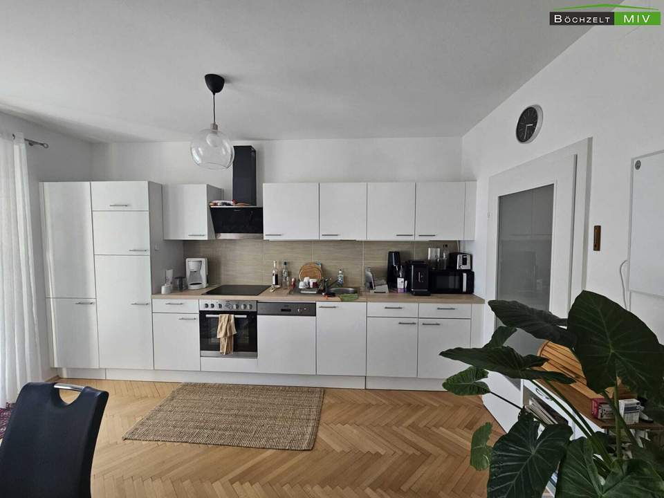 Helle 3-Zimmer-Wohnung mit Balkon und möblierter Küche – Linderwald Zeltweg