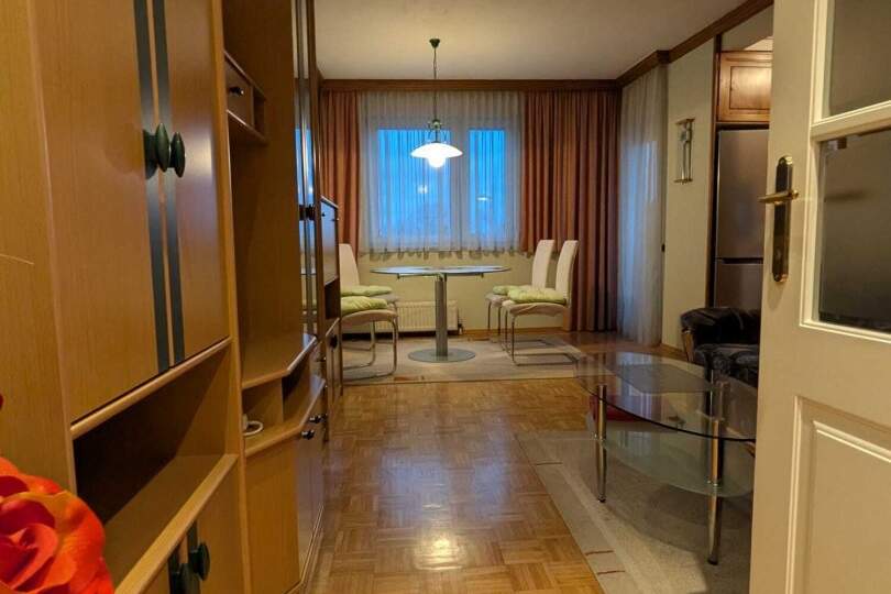 Breitenfurterstraße 222: perfekt aufgeteilte Wohnung im 3. Stock OHNE Lift (mit Balkon und Weitblick), Wohnung-kauf, 199.000,€, 1230 Wien 23., Liesing