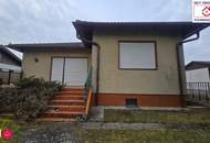 Seltene Gelegenheit! Charmantes Haus mit eigenem Seezugang und großem Potenzial (Bastlerhit)