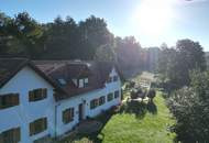 SENSATIONELLES JUWEL! Exklusiver Vierkanthof im Thermenland Steiermark – Wohnen, Reiten &amp; Leben mit Pool und Natur!