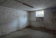 Sanierungsbedürftige 3-Zimmer-Wohnung