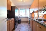 WUNDERSCHÖNE, RENOVIERTE 2-Zimmerwohnung mit PERFEKTER RAUMAUFTEILUNG