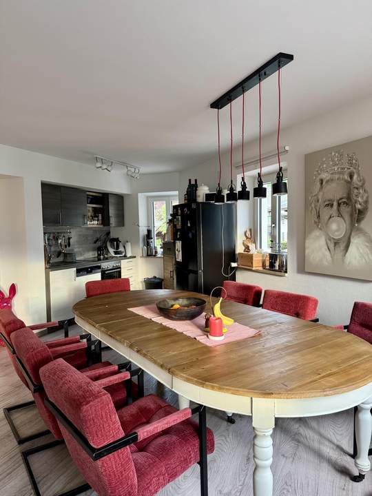 100qm Wohnung im Zentrum mit Stellplatz