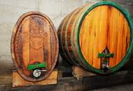 TRADITIONSREICHER WINZERHOF MIT PENSION &amp; HEURIGEN IN BESTER WACHAUER LAGE