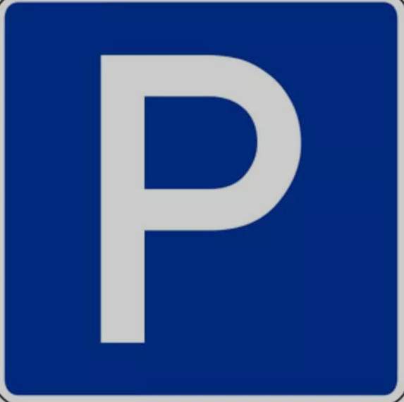 Tiefgaragenplatz in einer neuwertigen, hellen Garage - Karlauerstraße 16