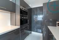 VOLLMÖBLIERTE 3-ZIMMER MIT BALKON