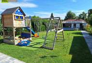 Familien-Idylle mit Pool und nachhaltiger Energieversorgung