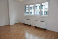 FEINE 2 Zimmer NB Wohnung, GENIALE AUFTEILUNG