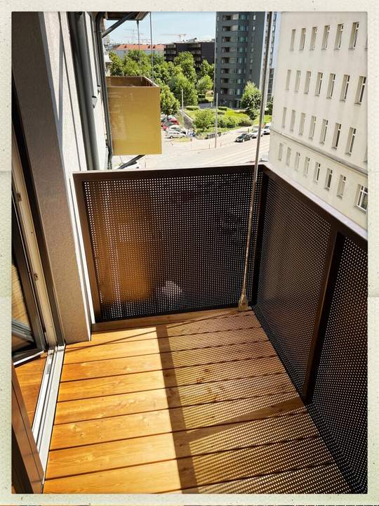Ab 1. August !! Sehr schöne, super aufgeteilte 2 Zimmer Wohnung mit Balkon (TOP 50 - 4.OG)