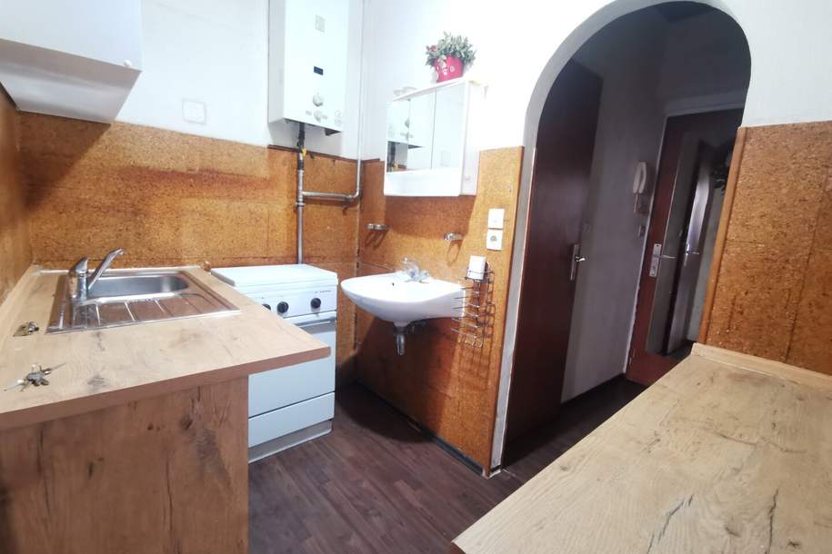 Singlezimmer oder Praxisraum mit Küche. Renovieren / sanieren. Sofortbezug auch möglich., Wohnung-kauf, 121.000,€, 1170 Wien 17., Hernals