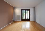 Unterkellerter Bungalow mit traumhaftem Garten u. Doppelgarage in zentraler Lage!