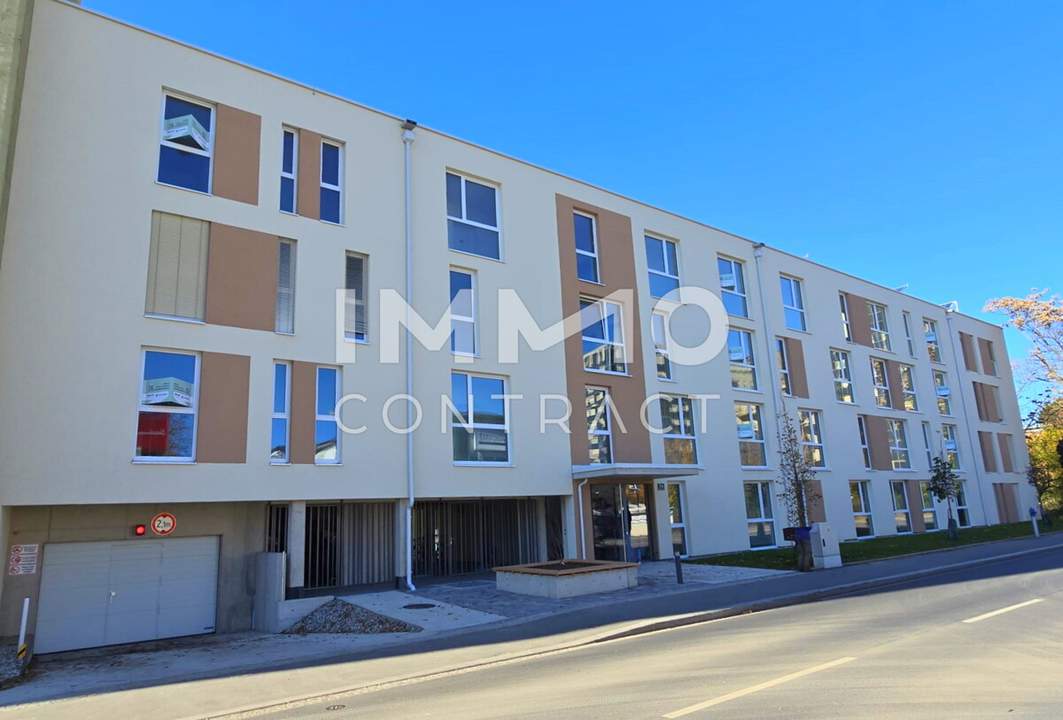 ERSTBEZUG: geförderte 2 Zimmer-Wohnung mit großem Balkon in zentraler u. ruhiger Innenhoflage - Puchstraße 34 - Top 06