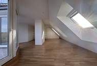 DACHGESCHOSS + 42m² TERRASSEN + FERNSICHT + SONNIG + RUHELAGE + TOPZUSTAND!