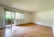 3-Zimmer Wohnung mit viel Potenzial und sonniger Loggia!