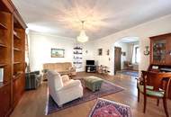 Altehrwürdiges Stadthaus mit Garten und Garage