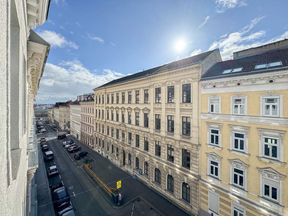 Schönes Zinshaus mit Baubewilligung Nähe Meiselmarkt