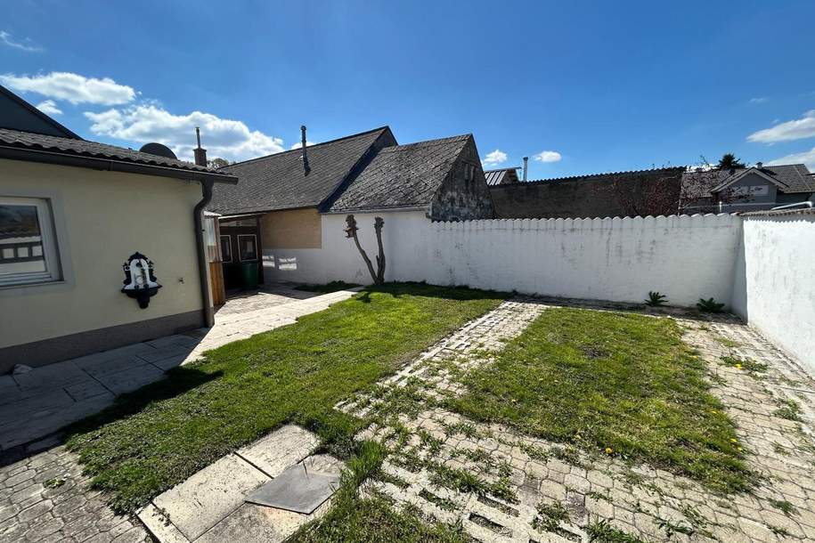 Gemütliches Einfamilienhaus mit Carport & Garten auf ca. 302 m² Grundstück, Haus-kauf, 145.000,€, 2182 Gänserndorf