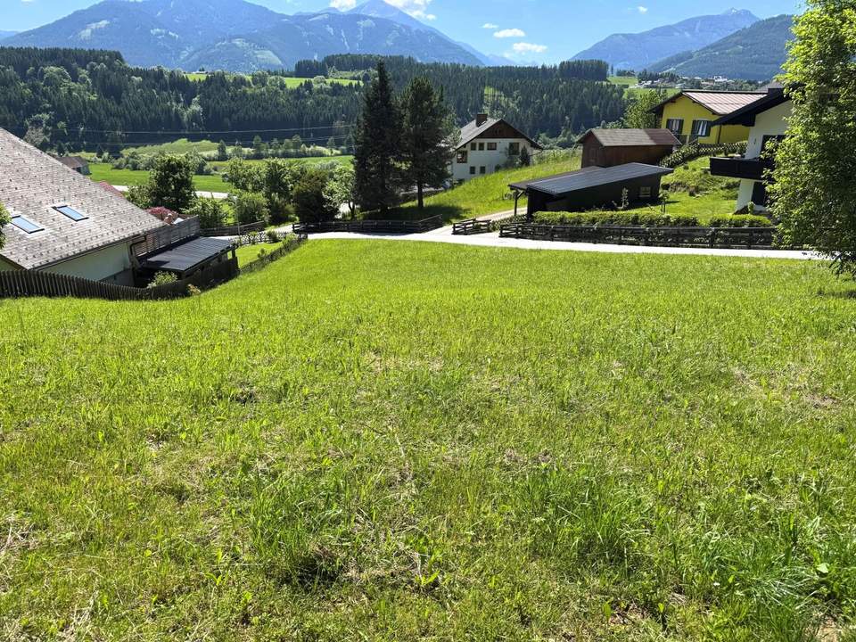 Grundstück in schöner Aussichtslage!