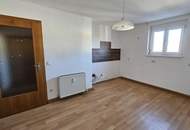 ERSTBEZUG NACH SANIERUNG! Geförderte 2 Zimmerwohnung in Zentrumsnähe