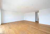 130 m² WOHNFLÄCHE – DACHTERRASSE MIT PANORAMABLICK – SOFORT VERFÜGBAR! Modernes Wohnen über drei Etagen im Zentrum von Sierning!