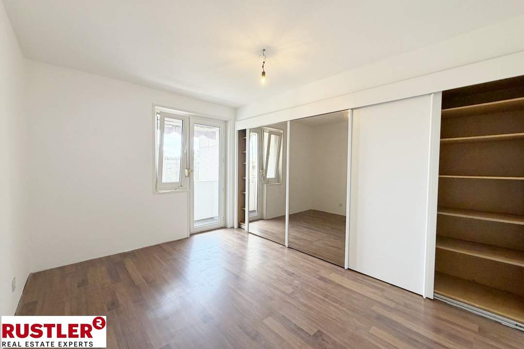 freundliche 2-Zimmer-Wohnung mit Loggia! Heiz- und Warmwasserkosten inklusive