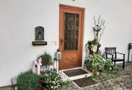 Wohnhaus mit 2 Wohneinheiten