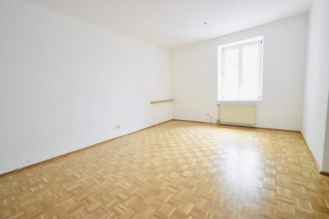 Praxis, Büro oder Studio in bester Innenstadtlage!